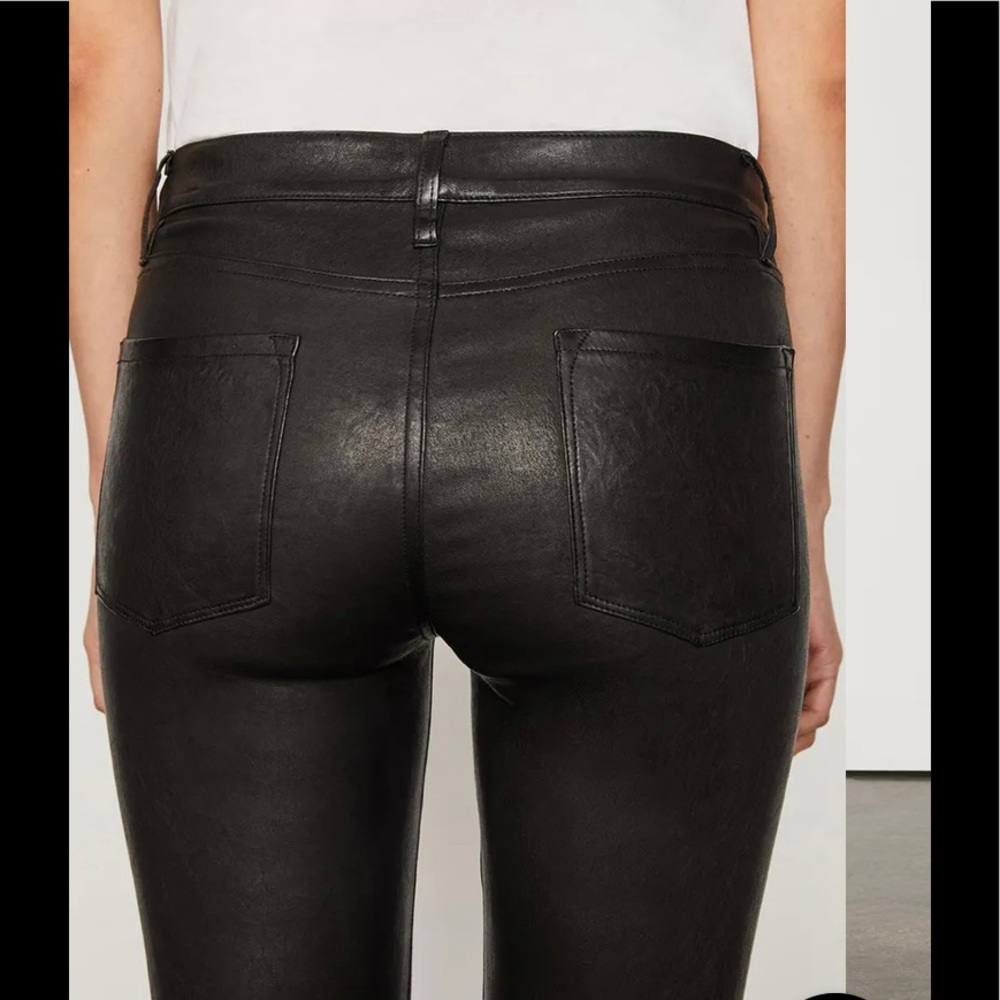 FRAME denim Lambskin ‘Le Skinny de Jeanne’ size 28 perfect condition worn once!!